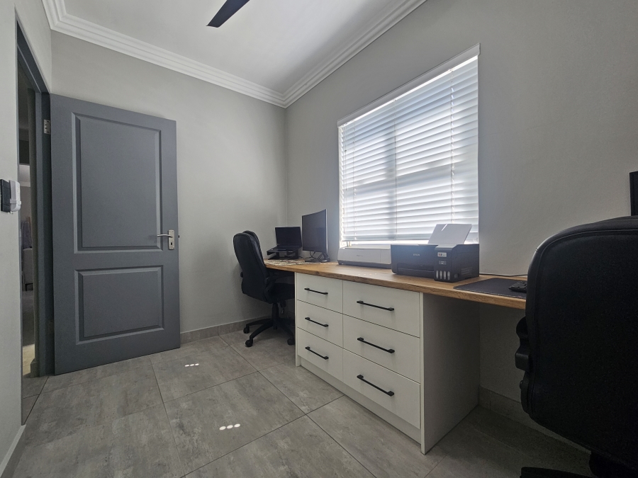 3 Bedroom Property for Sale in Brackenfell South Western Cape